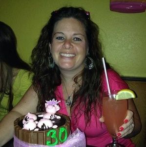 Meet your Posher, Alex